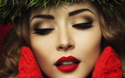 Make-up and Styling Trends for The Holiday Season