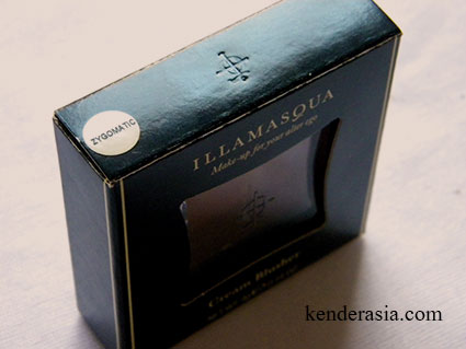 Illamasqua Zygomatic: swatches and review