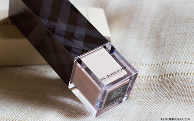 Burberry Fresh Glow Nude Radiance