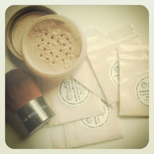 How to: Mineral Foundation